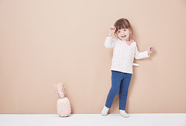 姓喻好聽的女孩名字推薦，讓您一聽就心動！