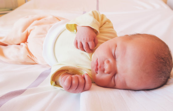 寶寶起名丨寓意春天生機(jī)勃勃的女孩名字，真是令人稱贊！