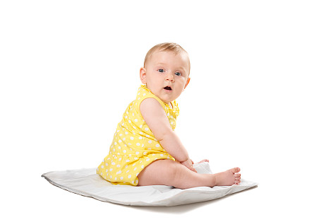 取自《楚辭》中唯美的男孩名字2024，特別大氣好聽！