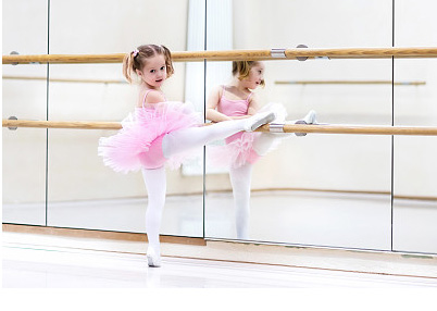 以顏色的雅稱為女孩取名,特別驚艷!