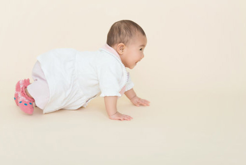 2025蛇年女孩的名字姓李怎么??？