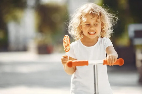 姓趙有創意的名字男,趙姓好聽稀少的男孩名字兩個字
