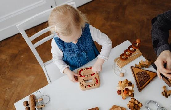 女孩姓楊漂亮有涵養(yǎng)的名字,富有靈氣、落落大方