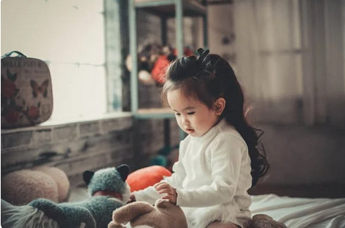 女孩起名:蛇女取名100分好聽的女寶寶圖片