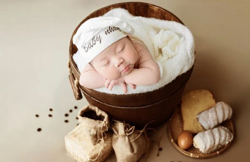 女孩起名丨女孩起名甜和恬哪個更好？