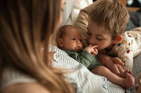 屬蛇起名,沉穩大氣的蛇年男寶寶名字